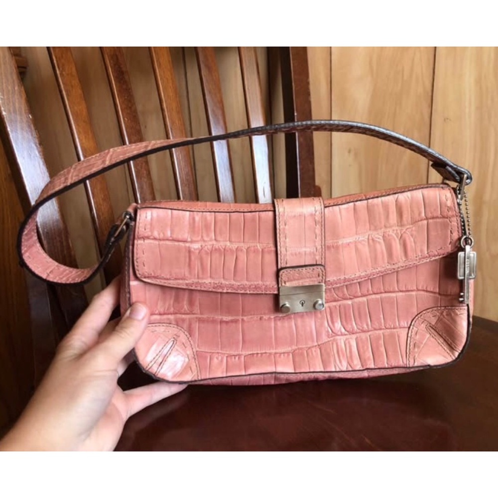 Vintage pink leather Fossil shoulder purse